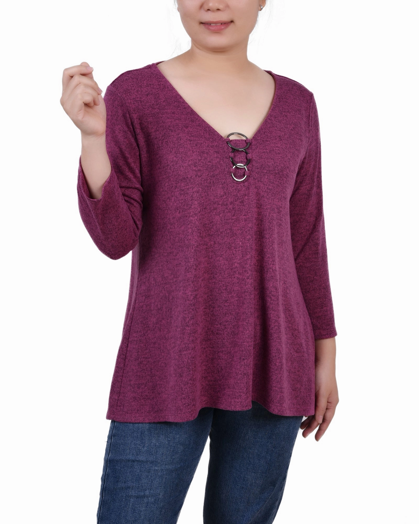 Daily Look Non Restrictive Cuff 3/4 Sleeve 3-Ring Top