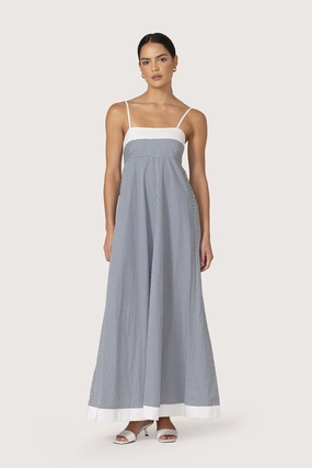Adriana Maxi Poplin Dress in Denim Stripe Fit for All Seasons