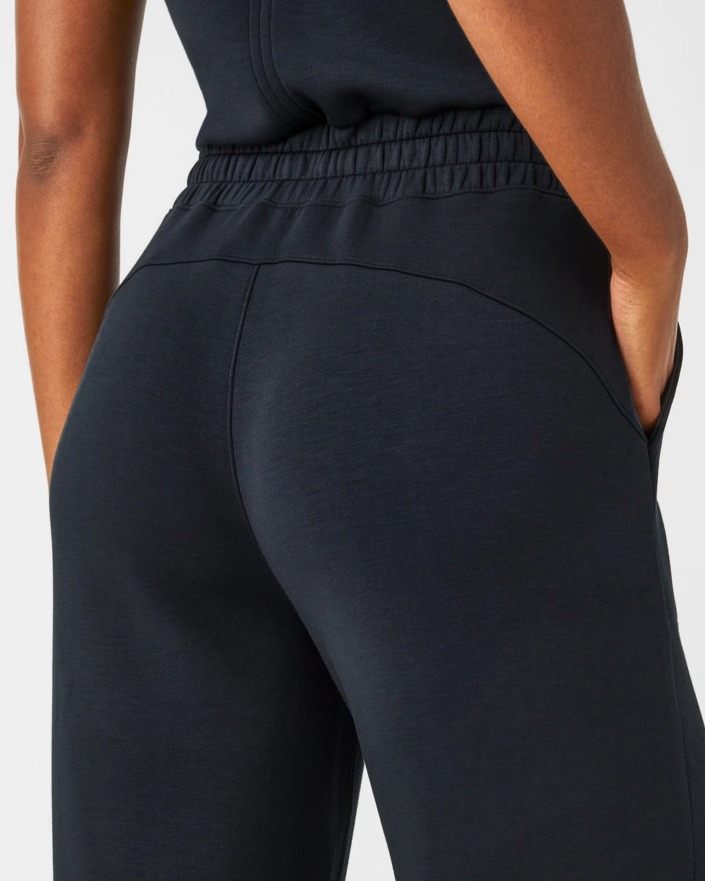 Sporty-Look AIRESSENTIALS JUMPSUIT