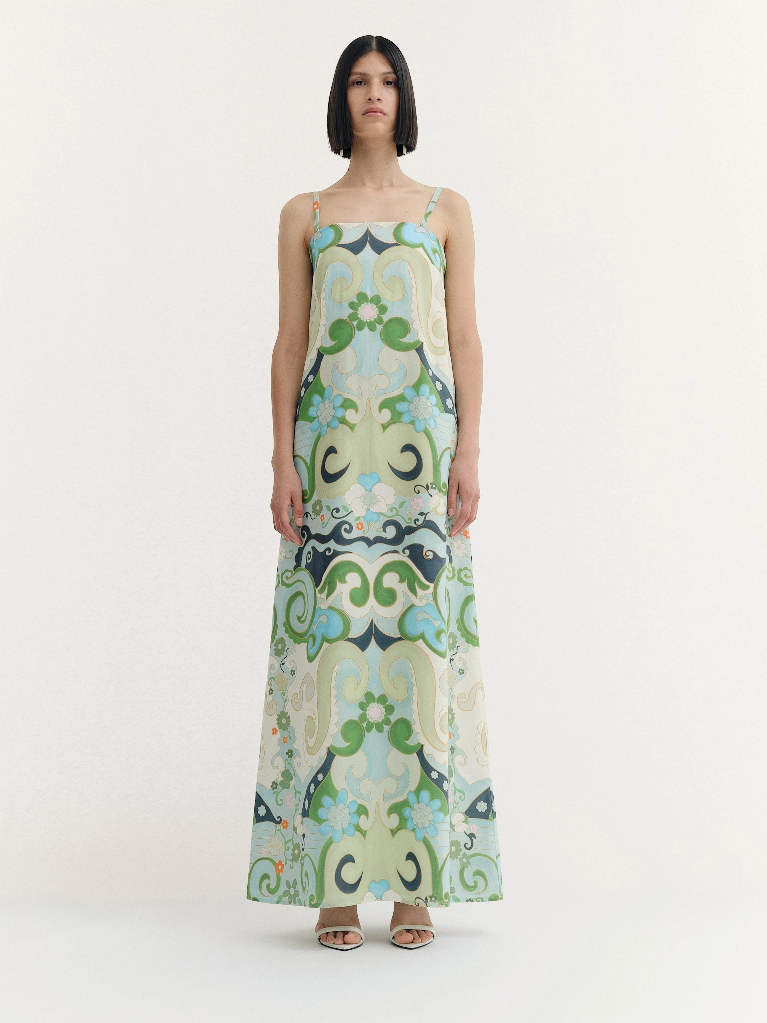 Aloe Maxi Dress in Anona plus-size elegant design