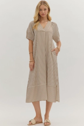 Perfect Look Amber Seersucker Midi Dress