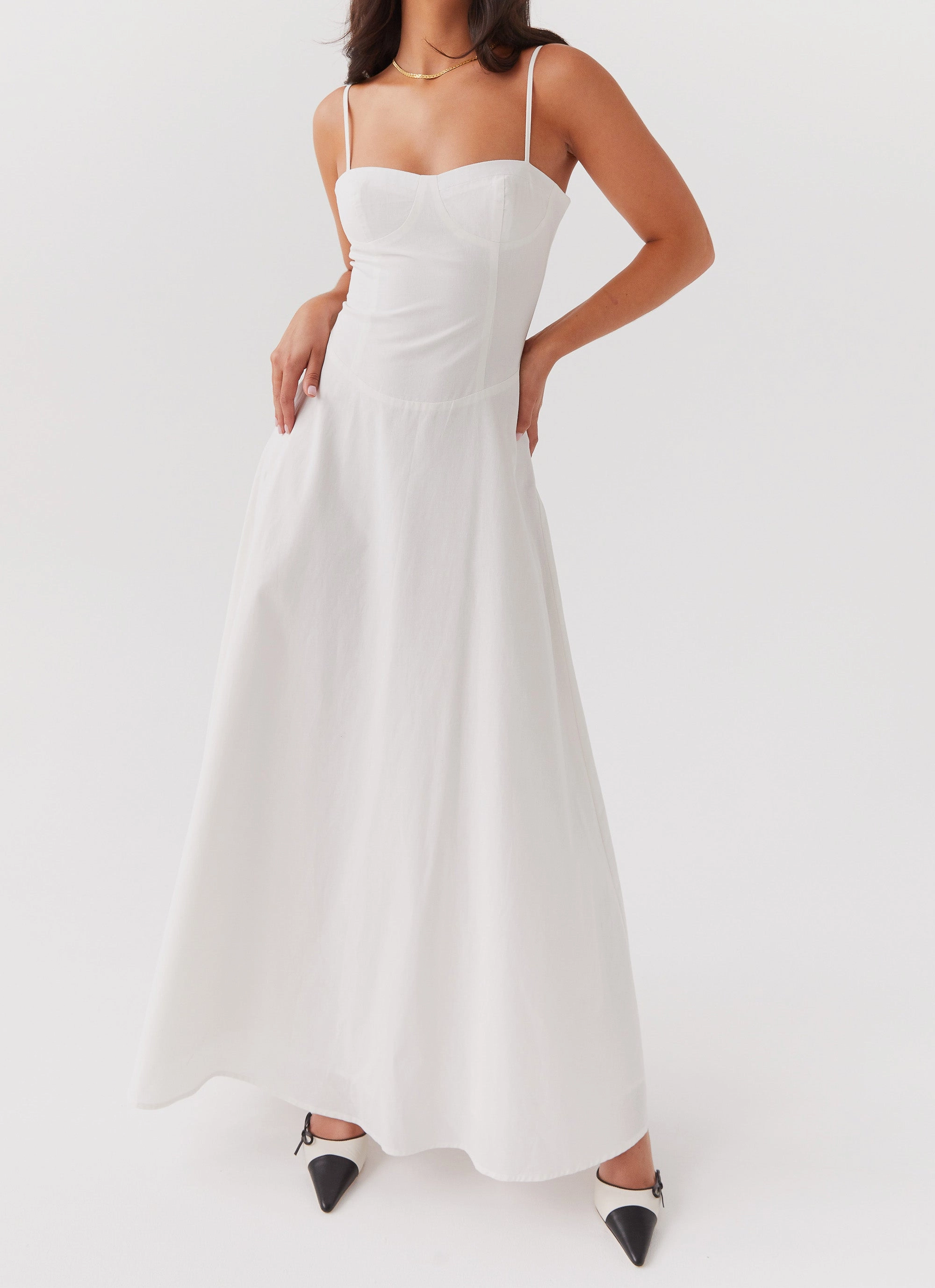 Classic-style Removable-Straps Angelina Linen Maxi Dress - White