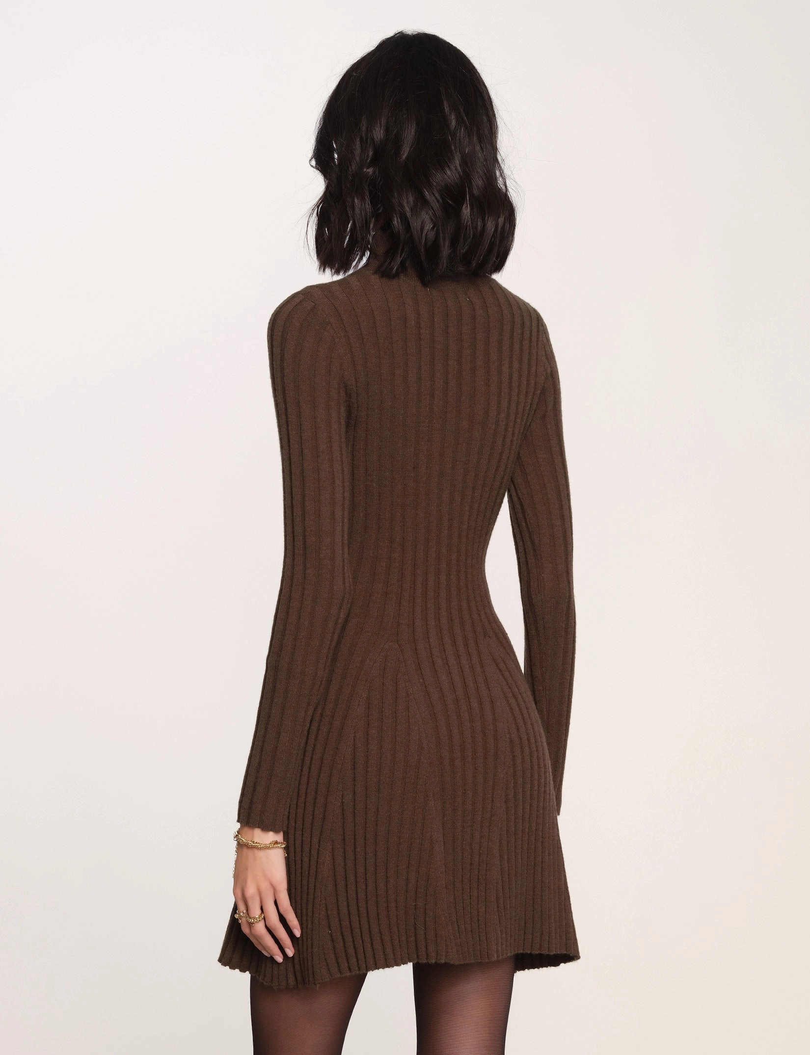 Smooth Tone Asymmetrical hem Adi Dress in Moss