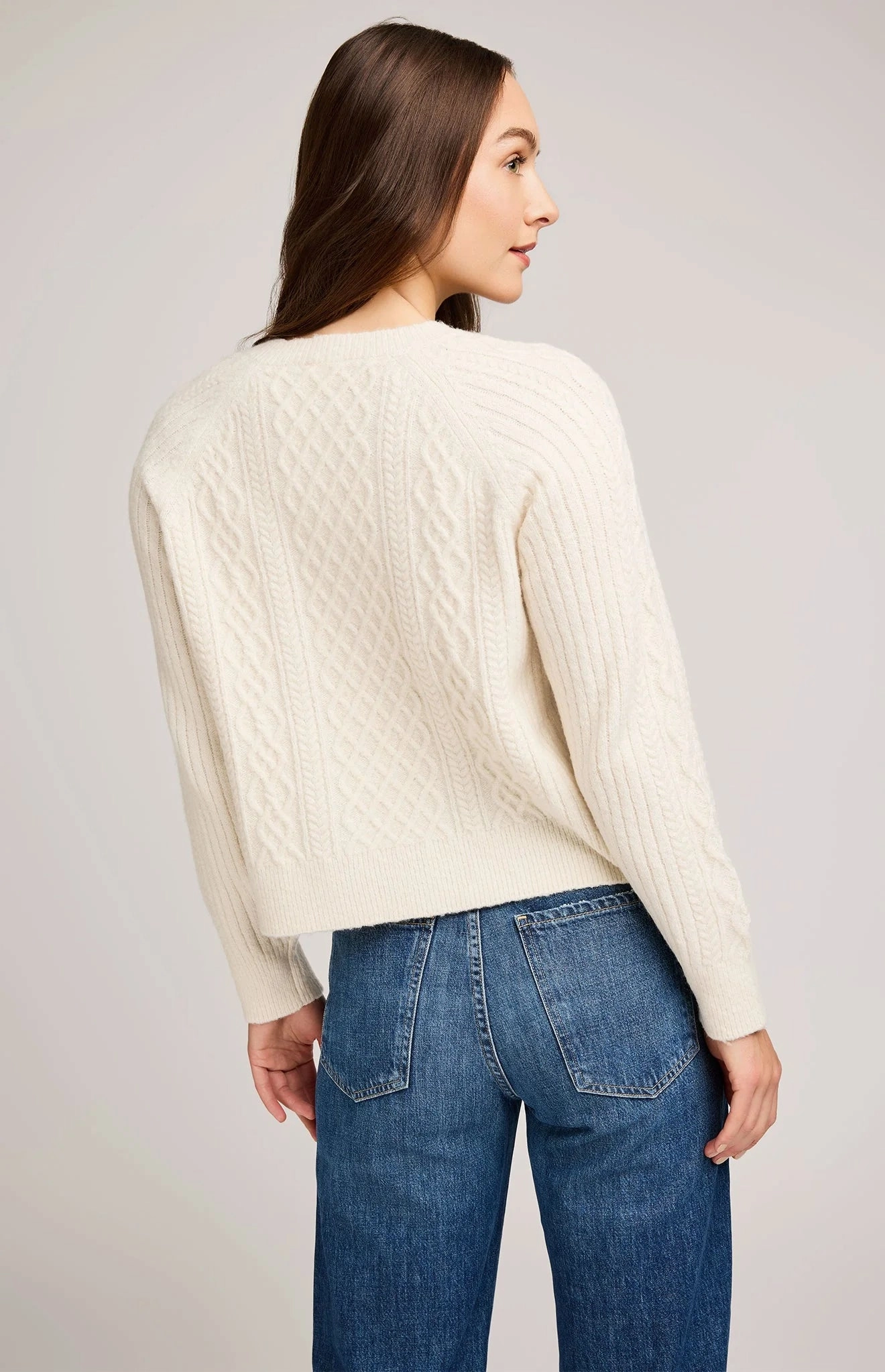 Aspen Cardigan - Cream Essential Warmth