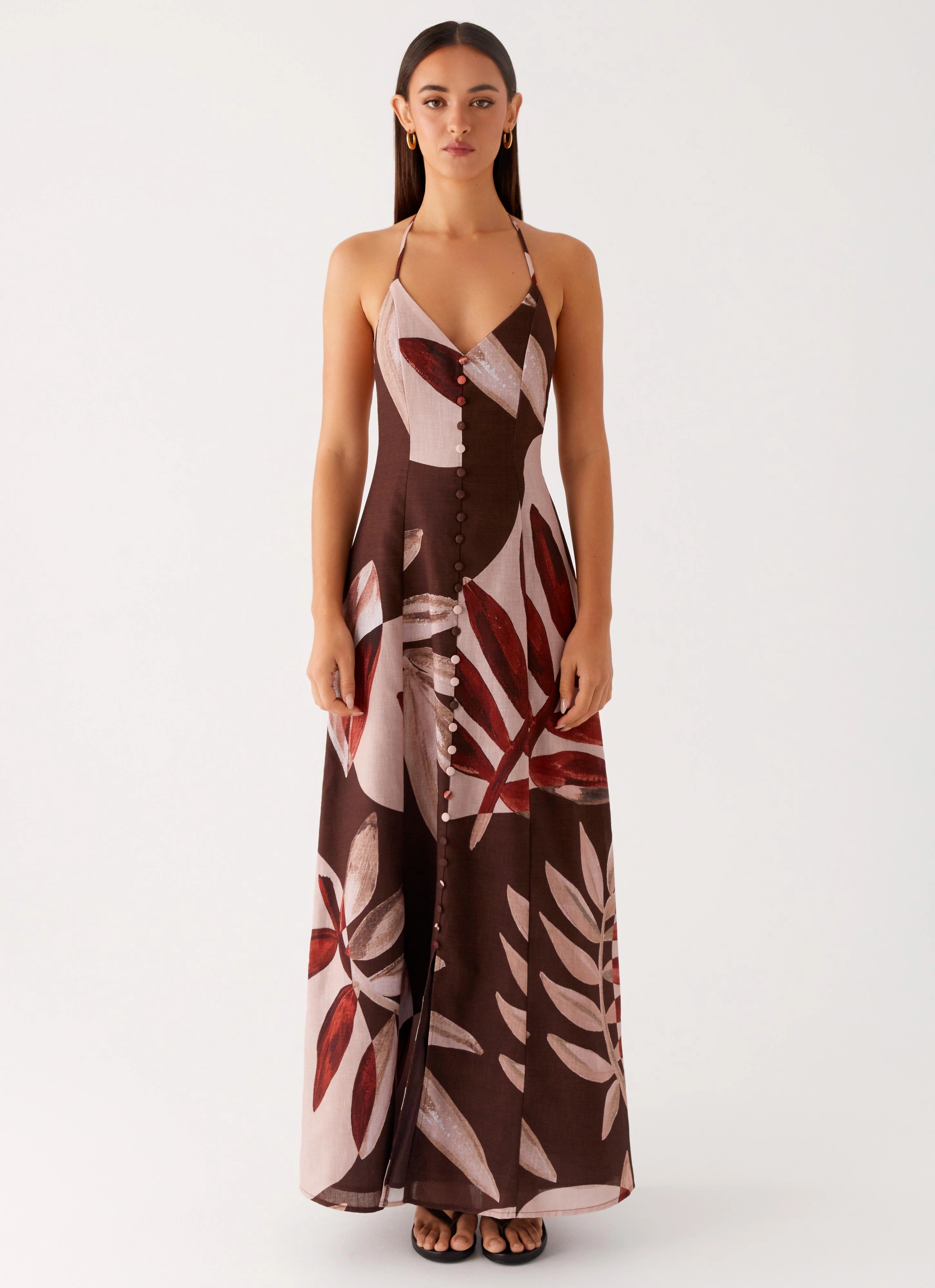 Autumn Linen Maxi Dress - Cinnamon Palm Daytime Mood