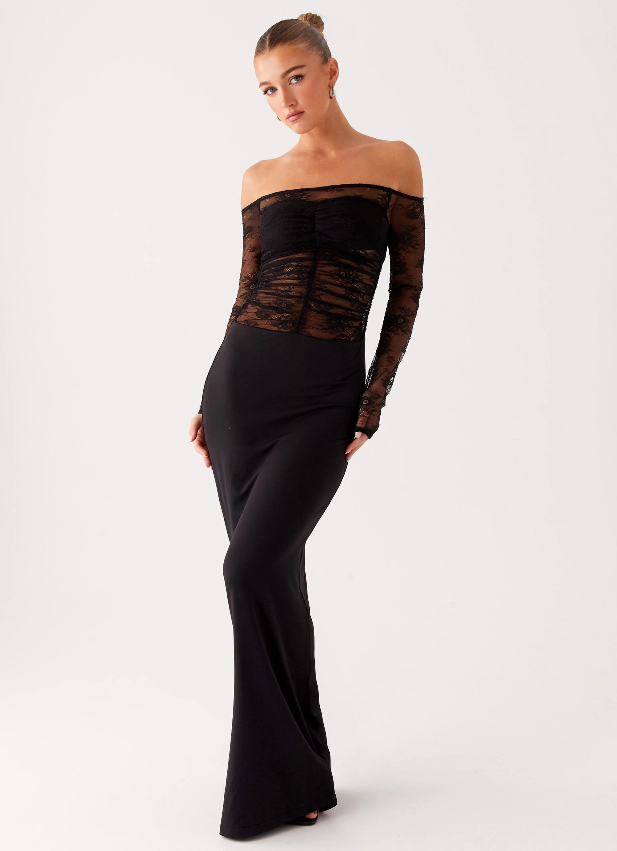 Subtle Glow Youthful Look Avi Maxi Dress - Black