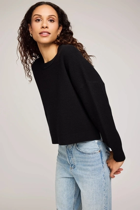 Axel Crewneck Sweater - Black Layered Style