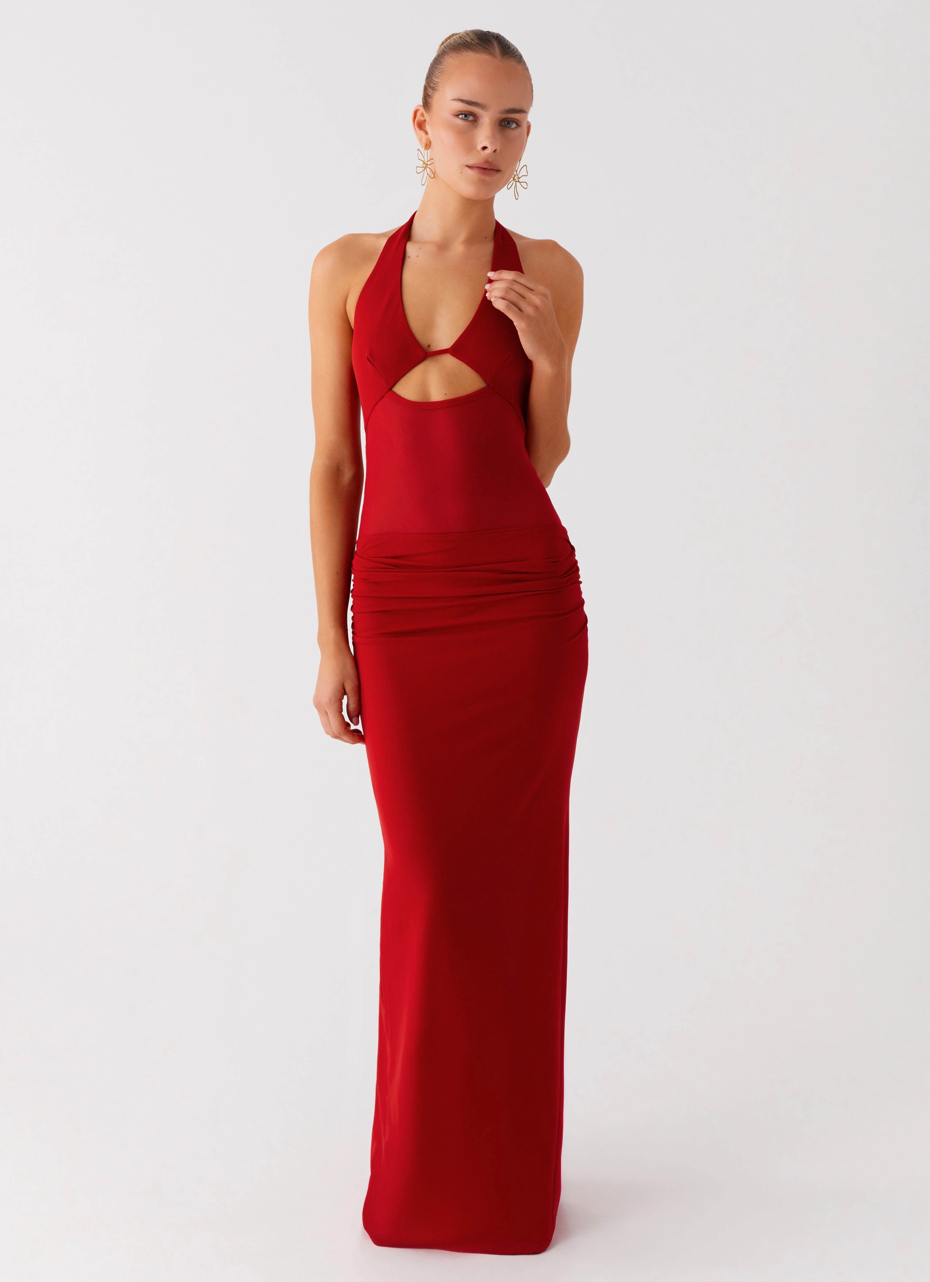 Trend-Inspired Billen Halter Maxi Dress - Red