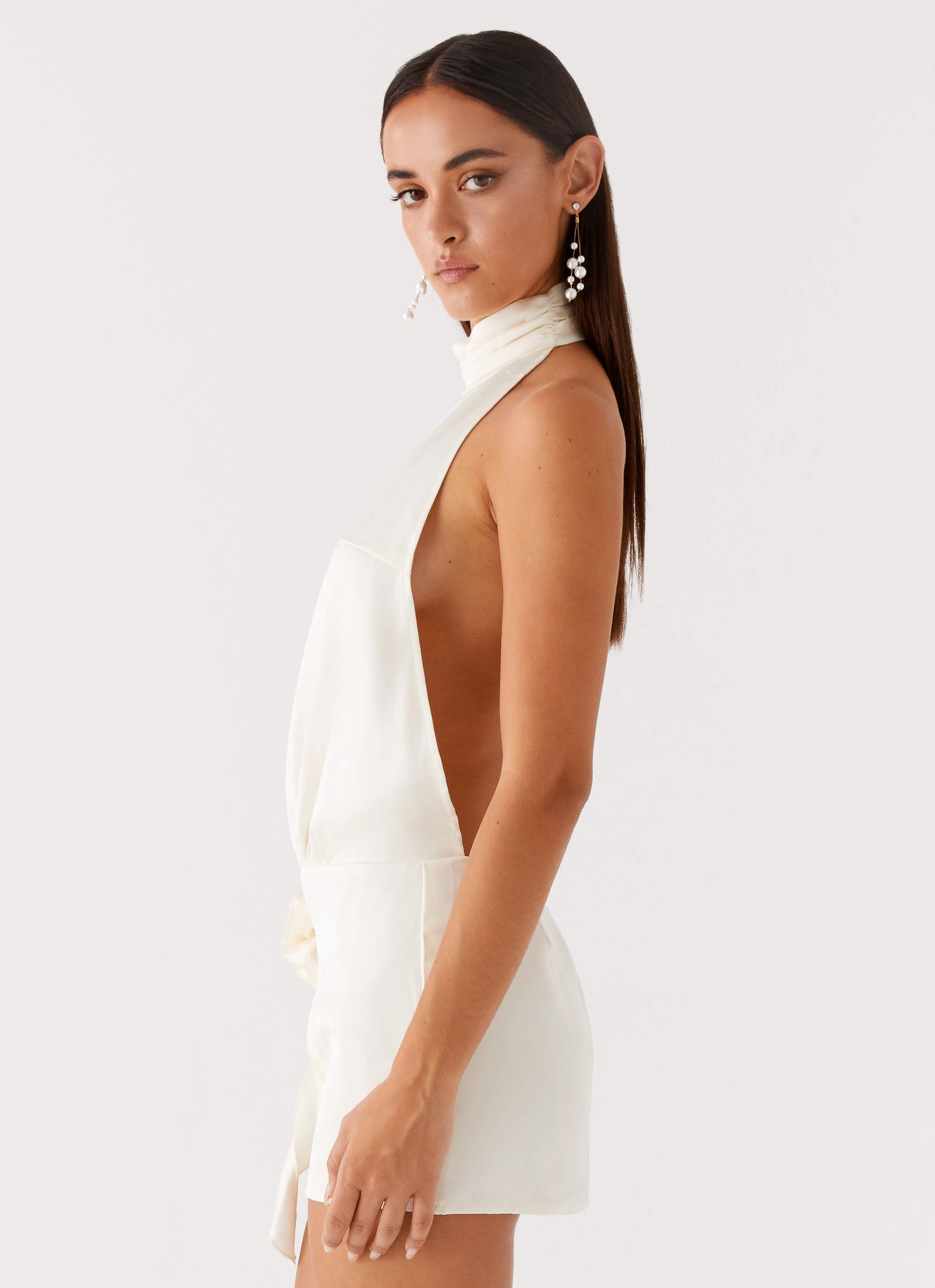Elegant Layering Birdie Halterneck Mini Dress - Ivory