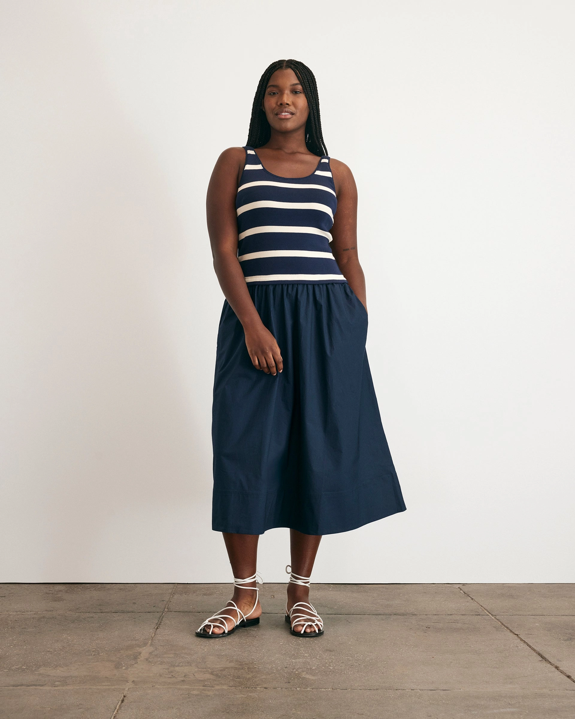 loose silhouette Amber Dress