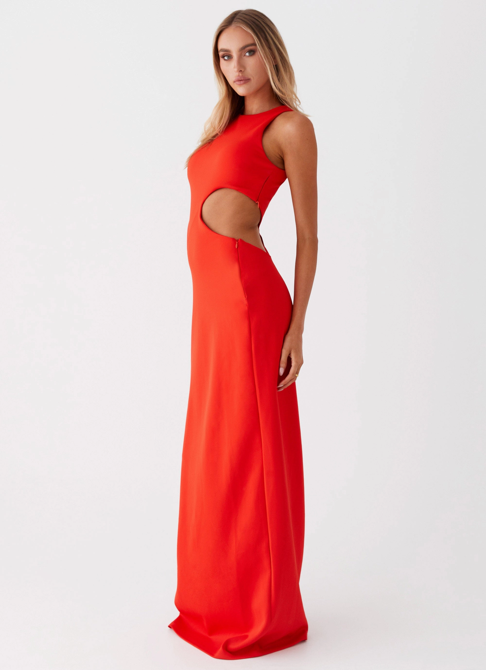 City Layers Vaeloria Maxi Dress - Red