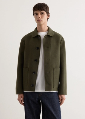 Boxy Buttoned Jacket Compact packaging