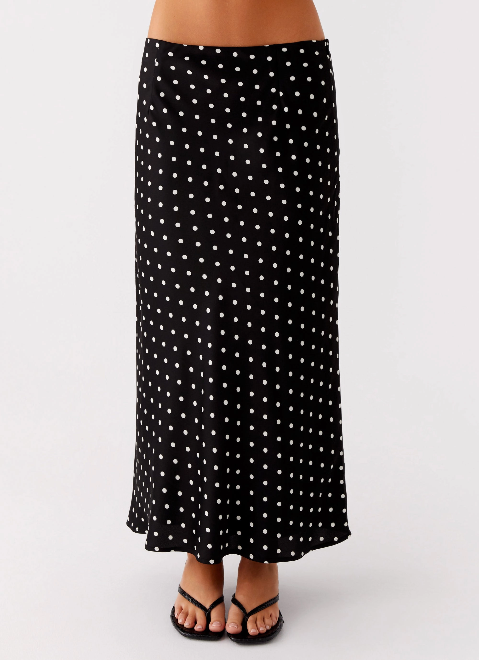 Mix Culture Foldable Packability Breanne Midi Skirt - Black Polka Dot