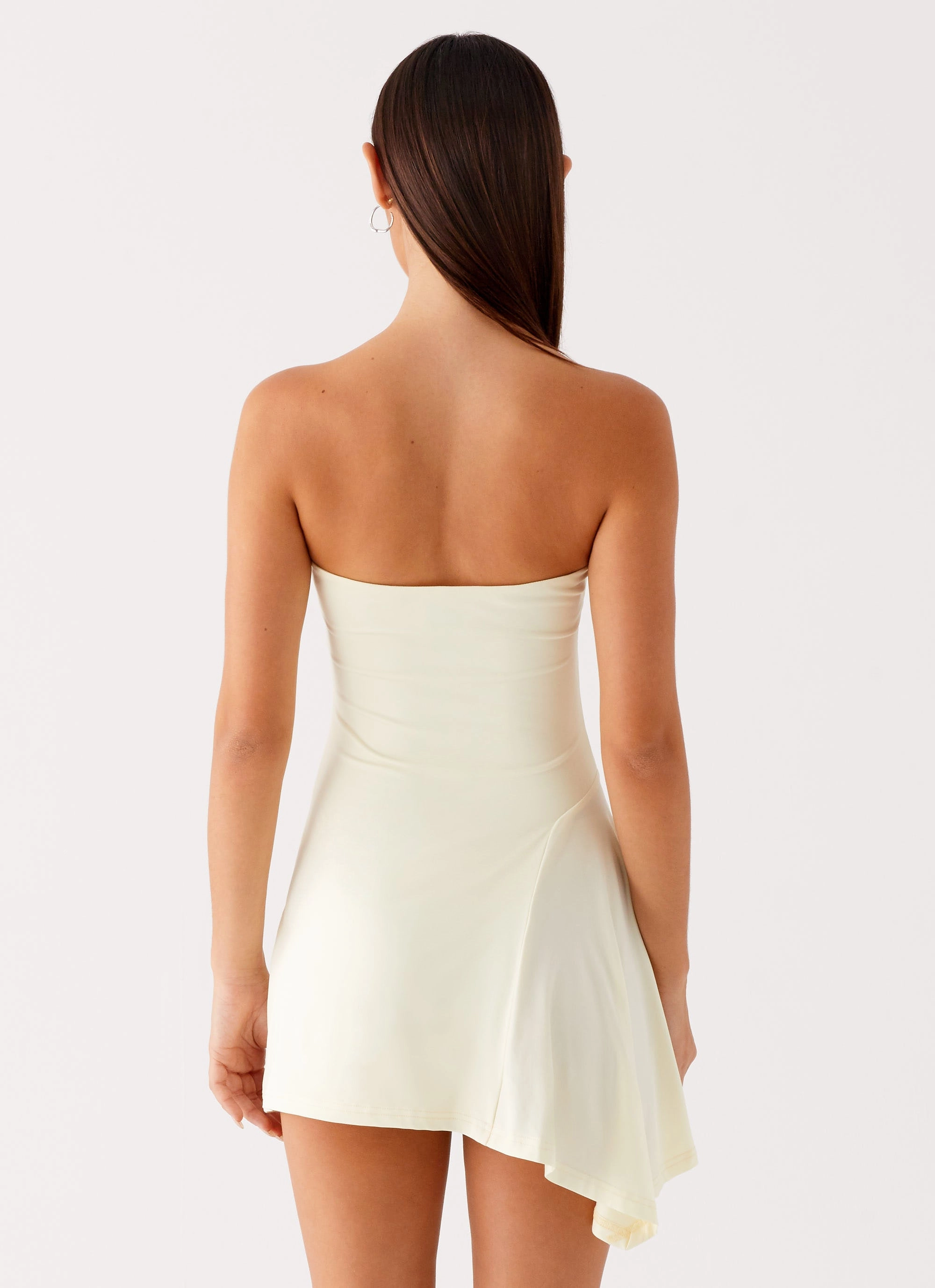 Comfy Yet Stylish Sana Strapless Mini Dress - Yellow