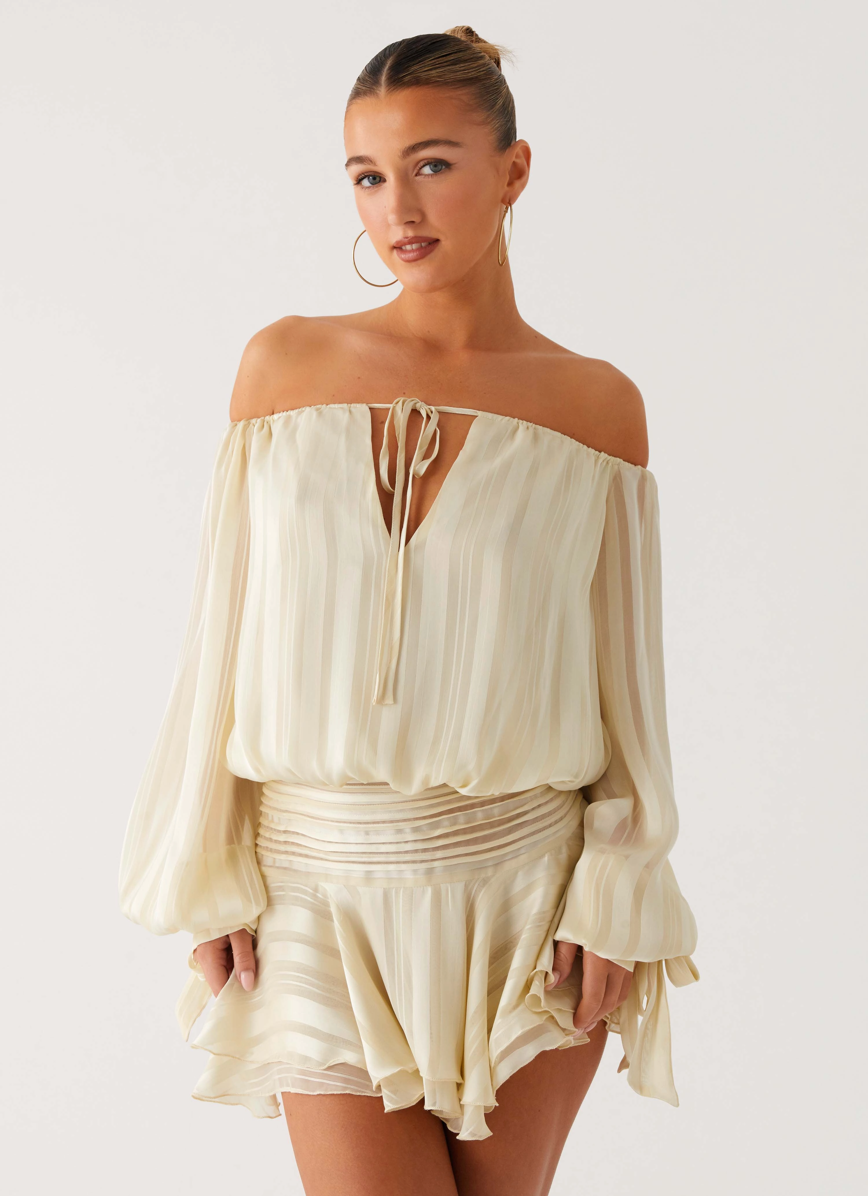 Timeless-Classic Eira Balloon Sleeve Mini Dress - Ivory