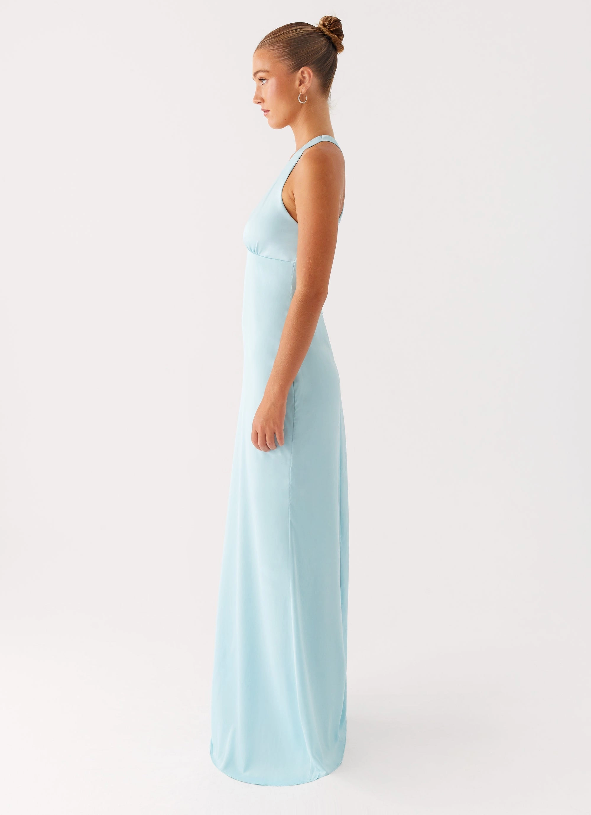 ComfortFitDesign MoldResistantTexture Desi Halterneck Maxi Dress - Mint