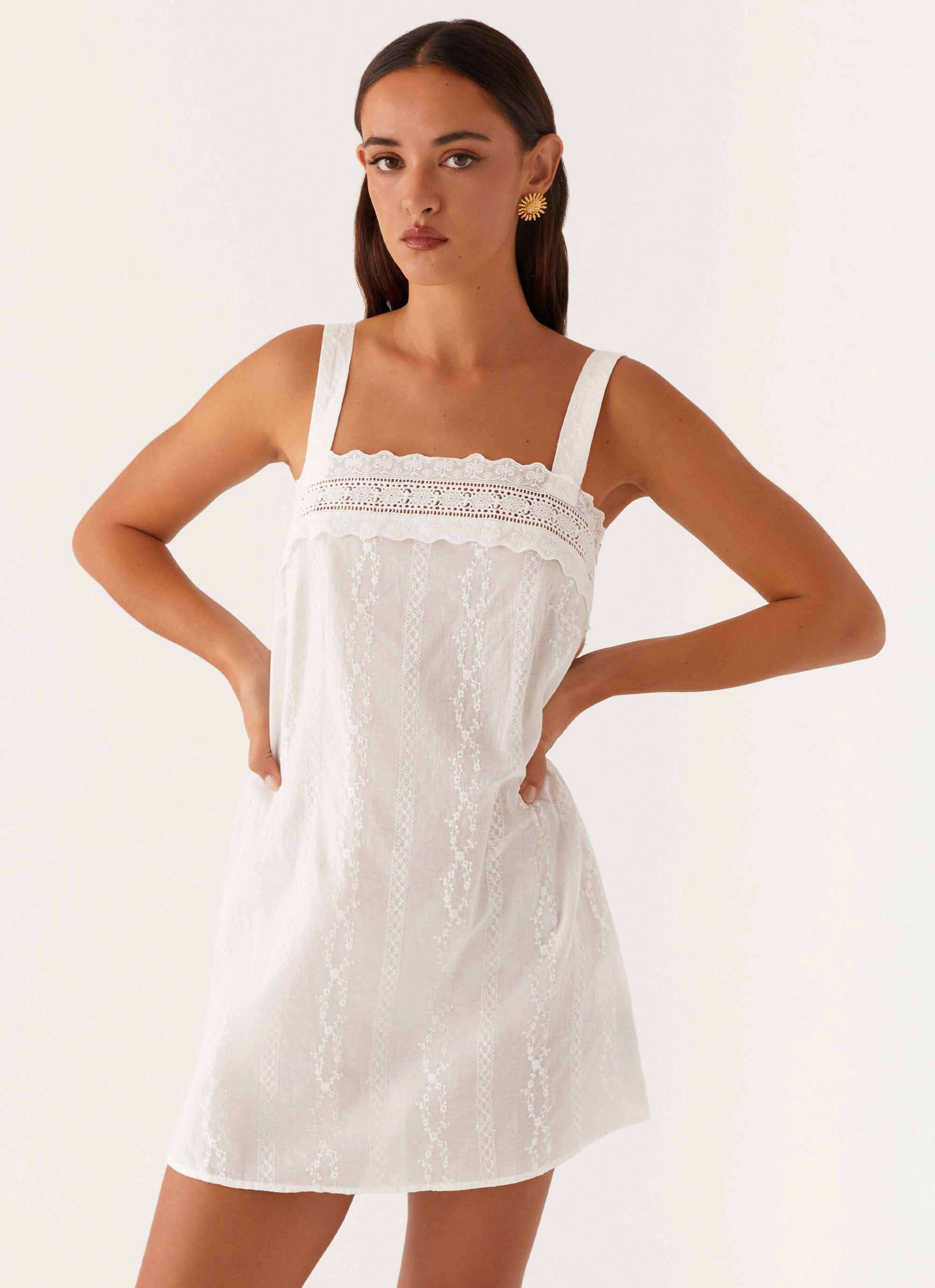 Calla Broderie Mini Dress - White Daily Option Natural Fit