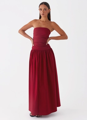 Carmel Maxi Dress - Merlot Elegant Mood