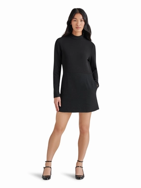 Ty Dress in Black Casual Comfort