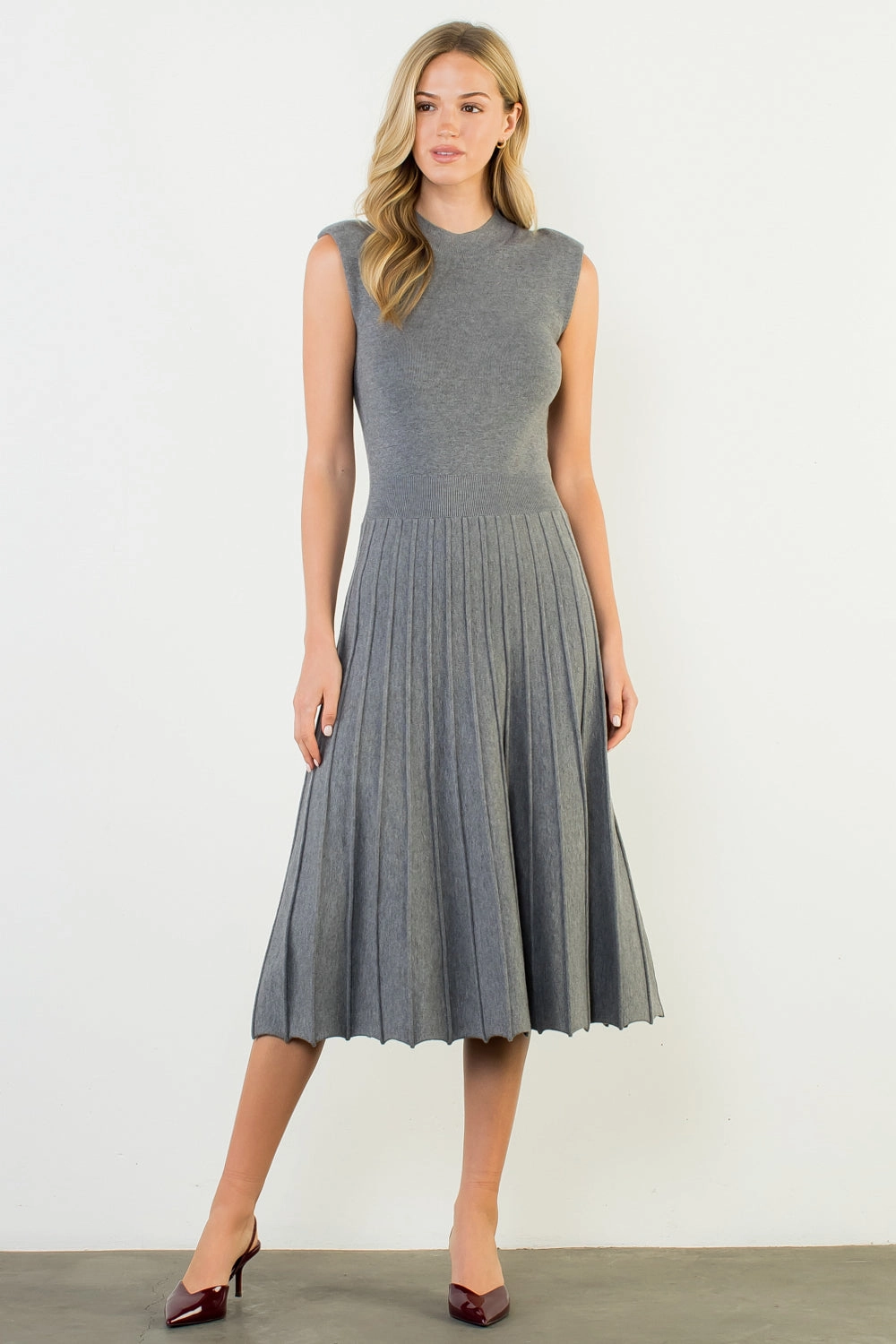 Country View Perfect Design Sleeveless Knit Maxi Dress in Heather Grey