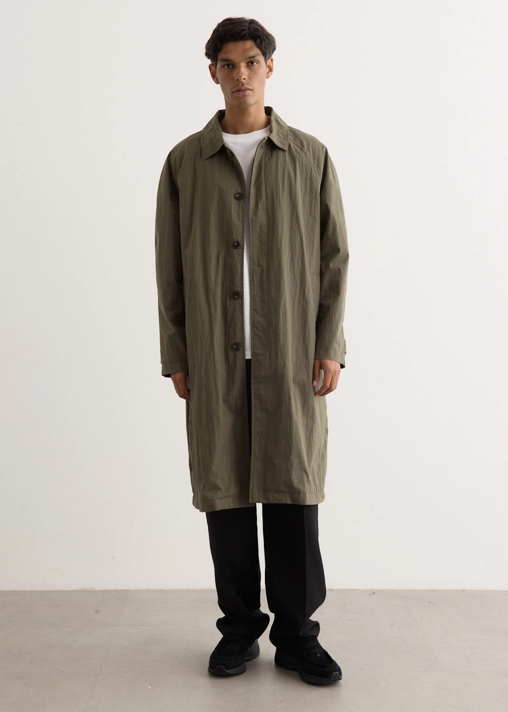 Sealed Seam Construction Chariot Mac Coat