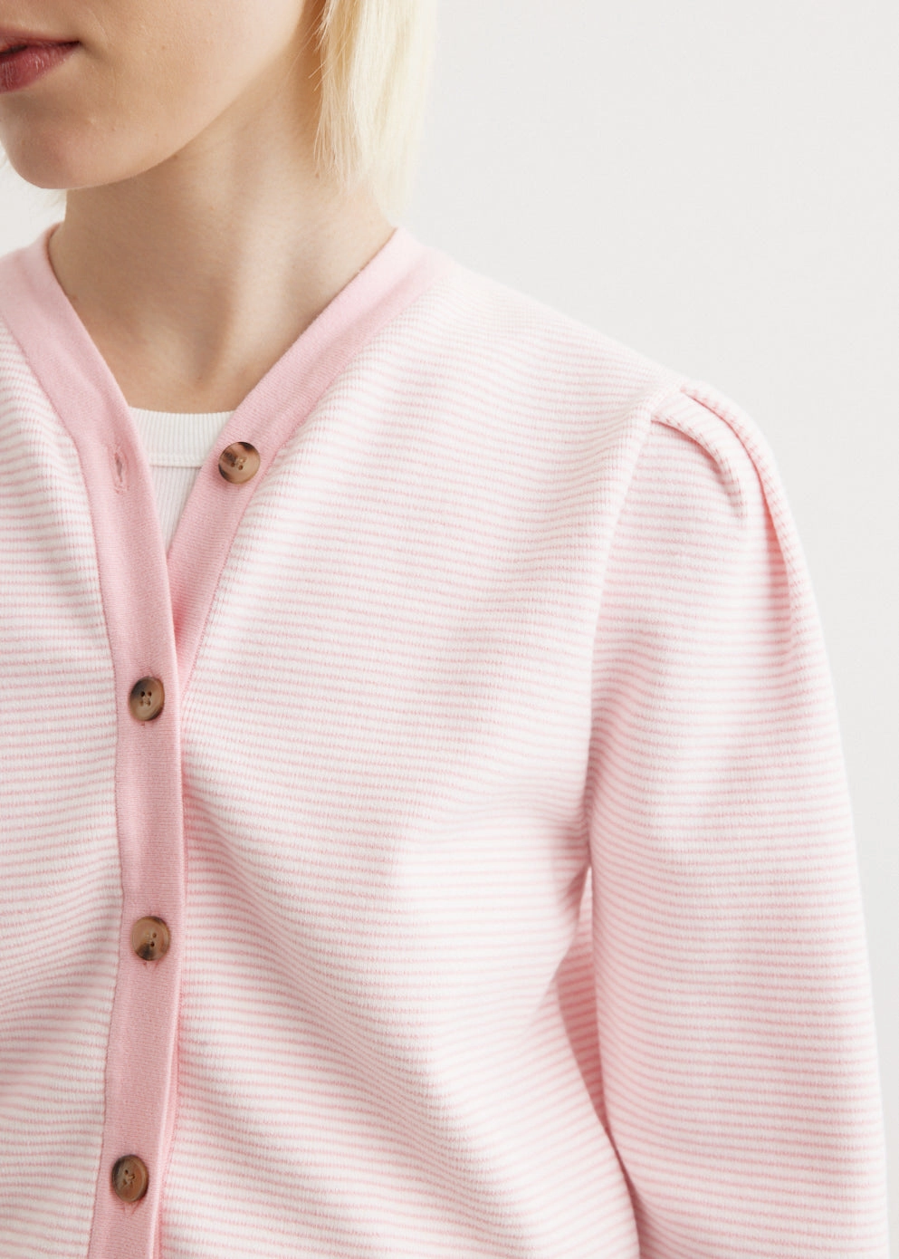 Cherie Cardigan On The Go Layer