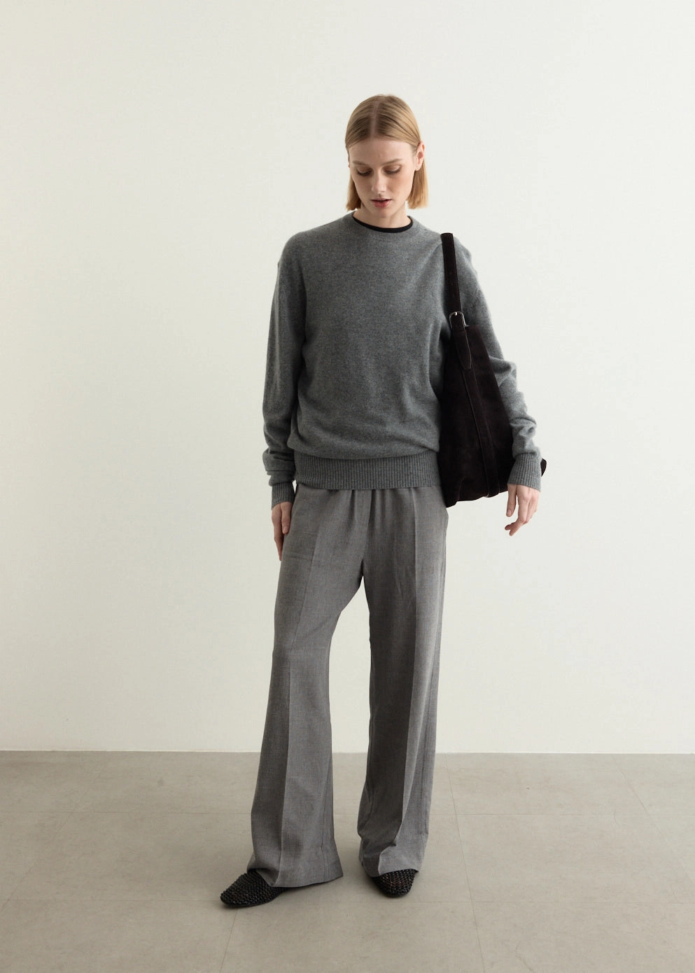 Classic Cashmere Crew Knit Non Restrictive Silhouette Cold Daywear