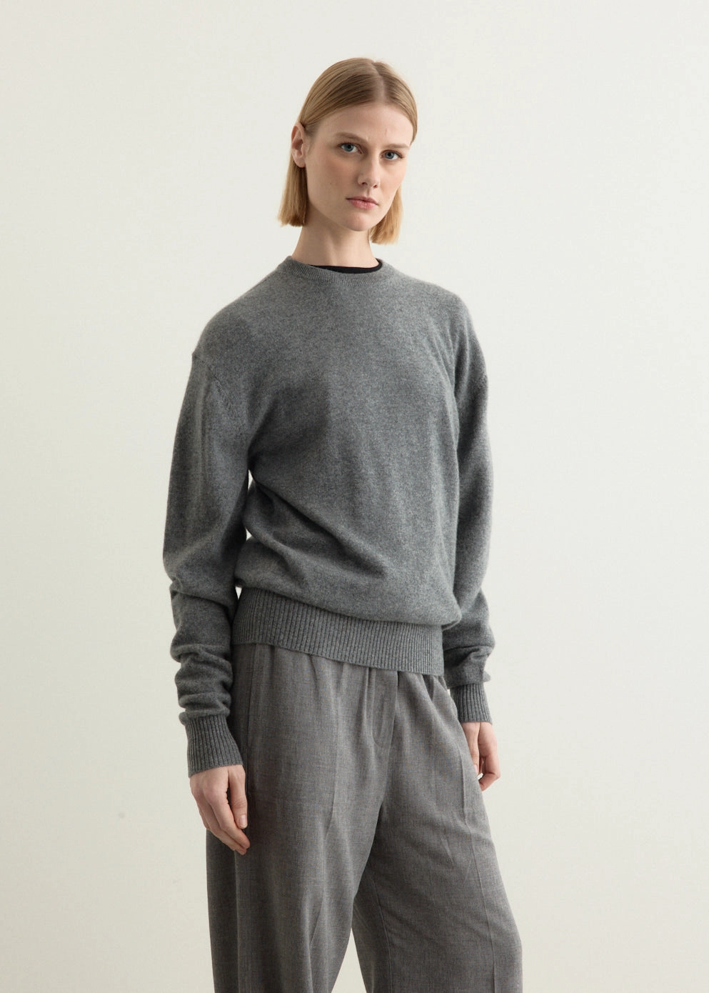Classic Cashmere Crew Knit Laidback Mood Durable Blend
