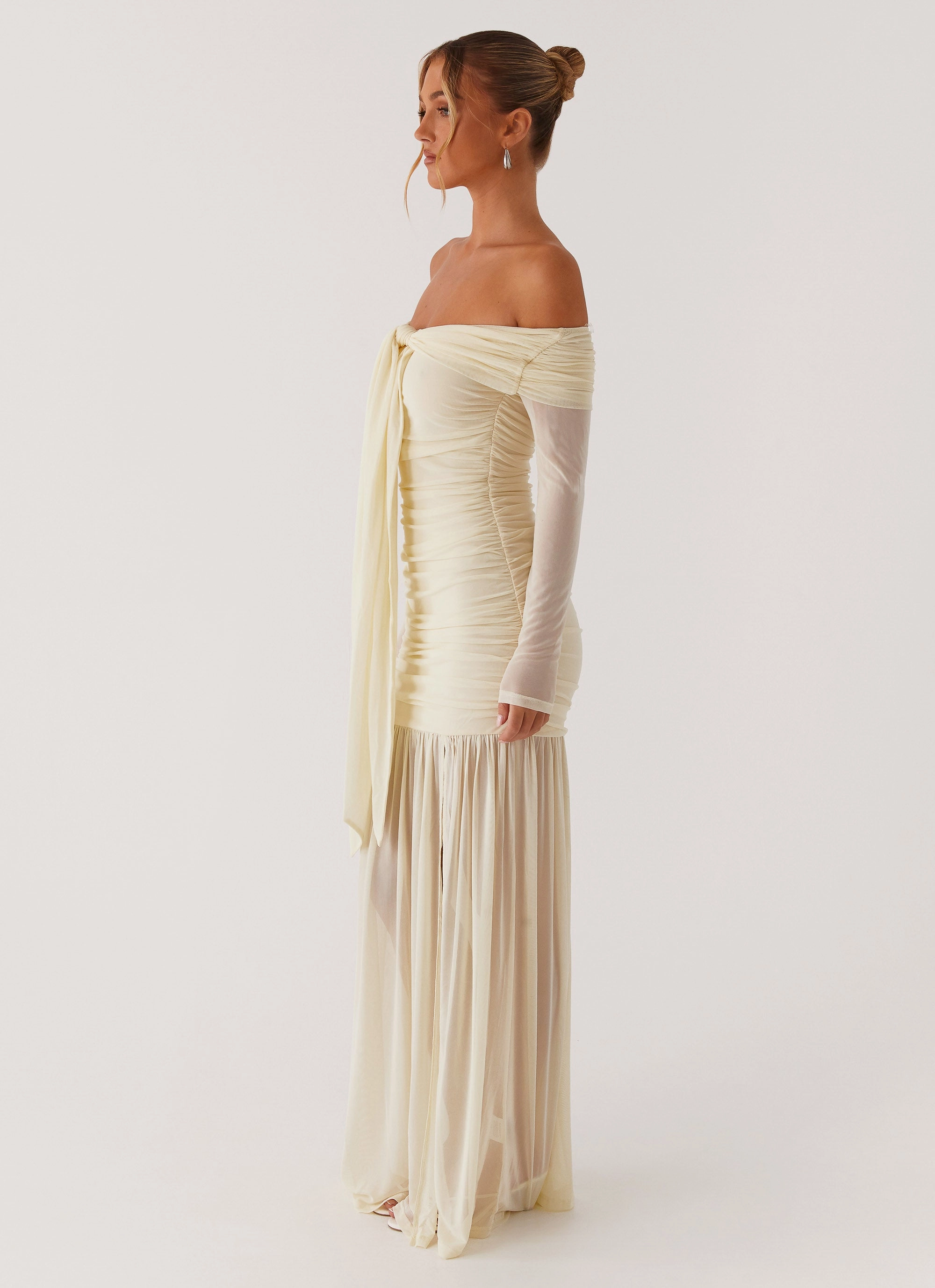 Elegant Charm Bare Glow Ginny Maxi Dress - Yellow