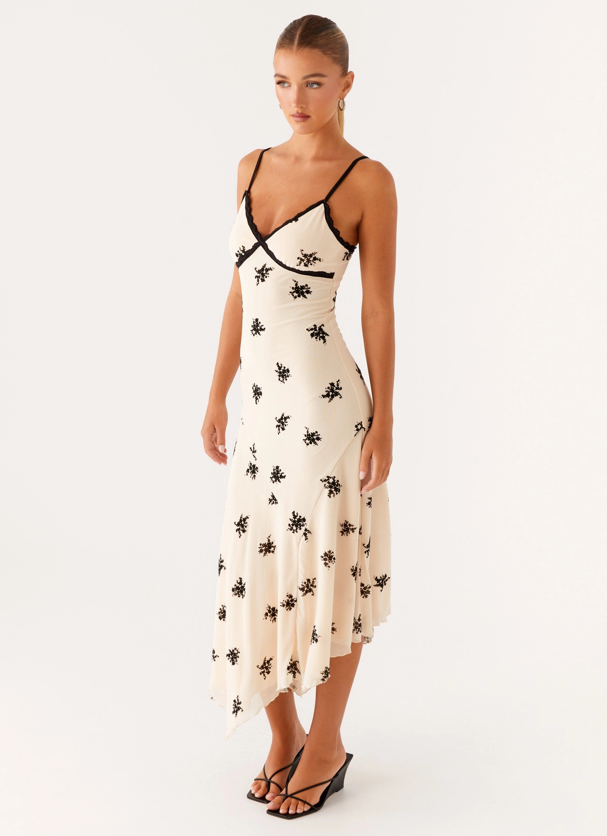 Amelia Midi Dress - Nude Street Ready