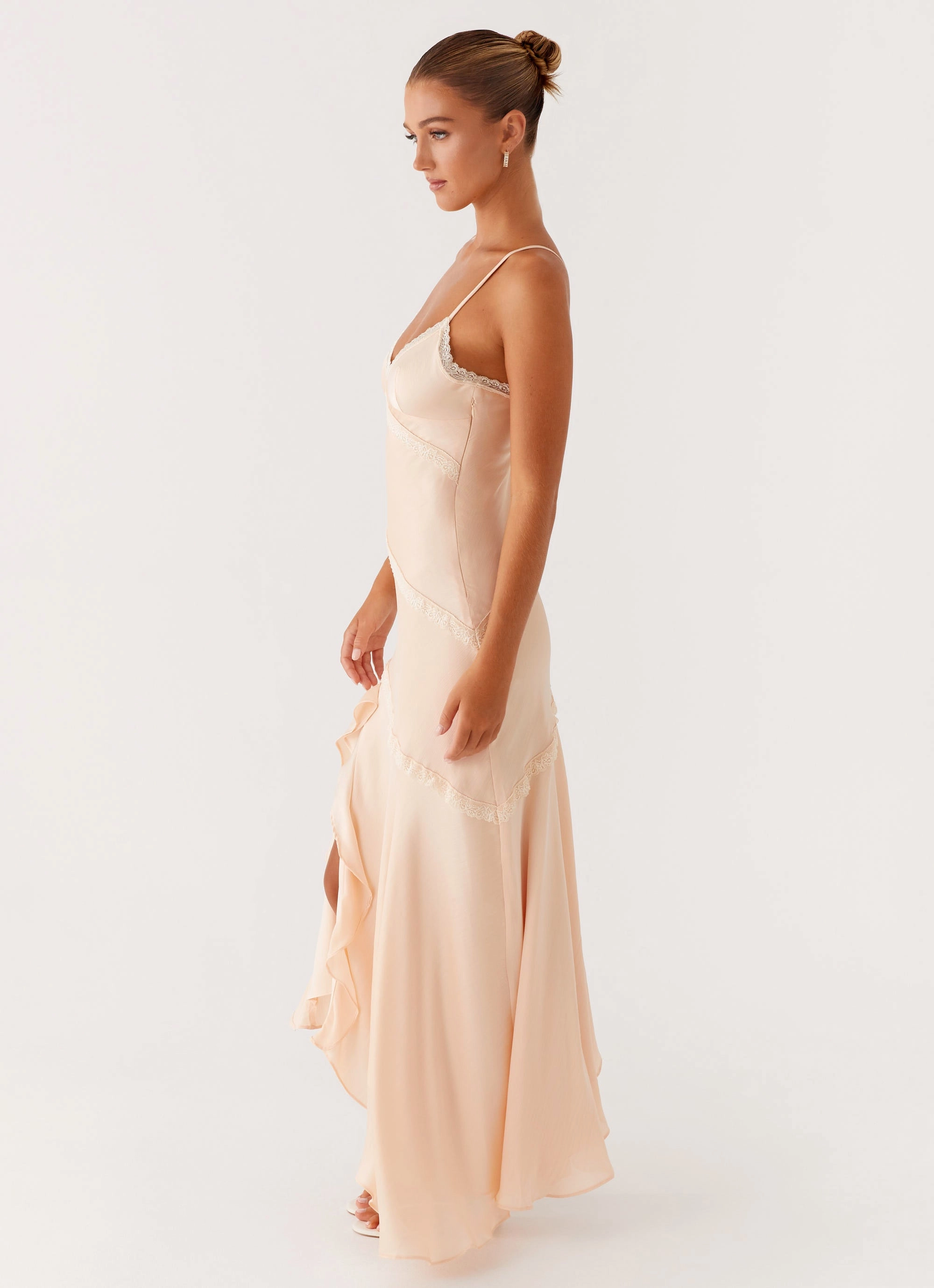Solana Maxi Dress - Peach Dreamy Motion