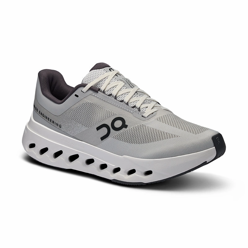 running for a way to stay happy running in a dam area shoes Men's Cloudsurfer Next Glacier/White