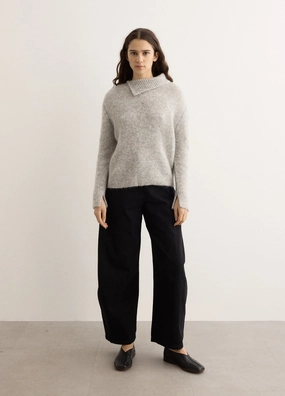 Cloe Sweater Four Way Stretch Design AntiStatic Yarn