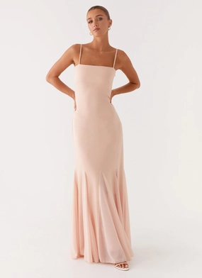 Marcelo Maxi Dress - Pink Clean Mood Comfort and style