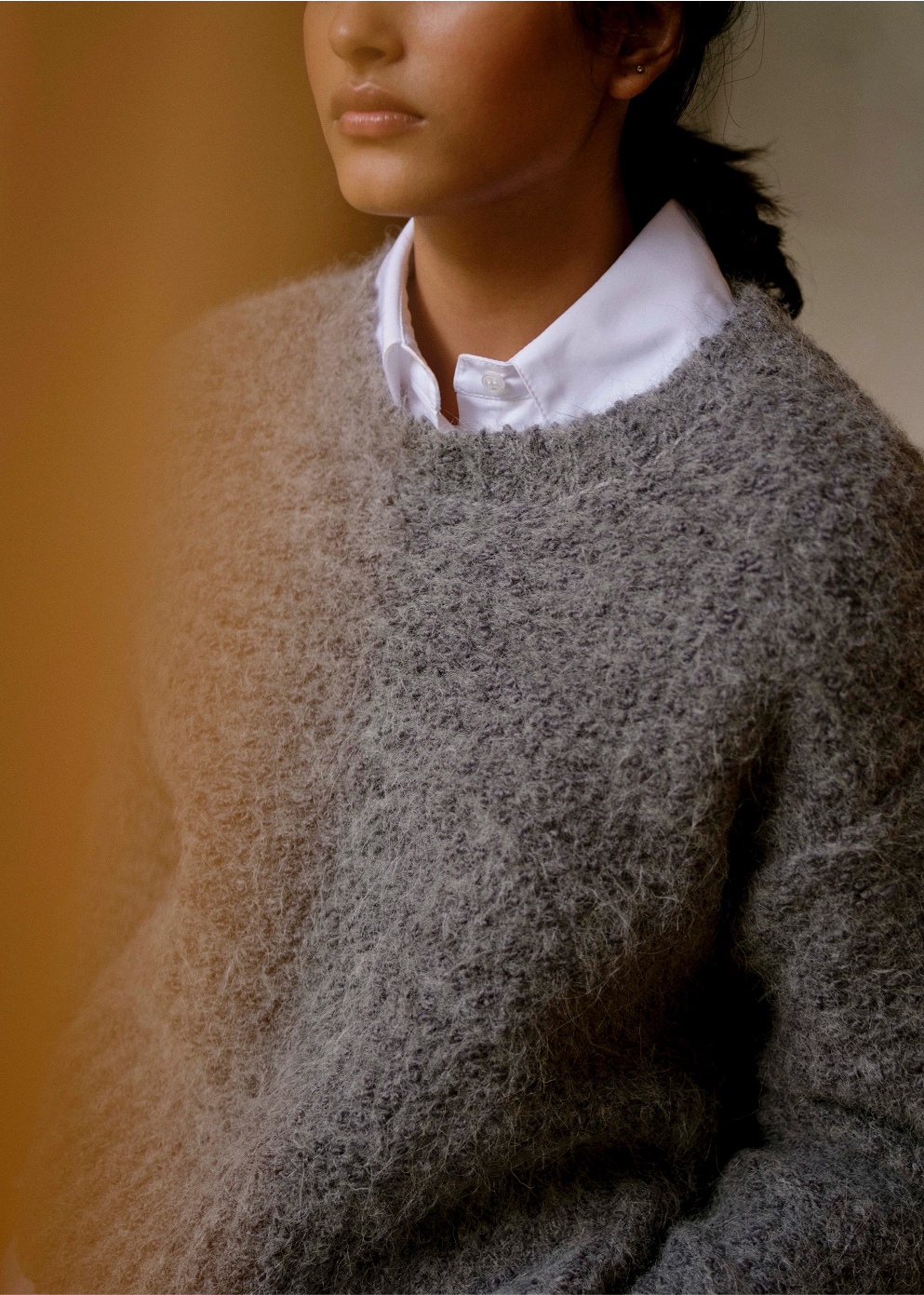 Lightweight Open Weave Modern Basic Impact Fitted Crewneck Jumper