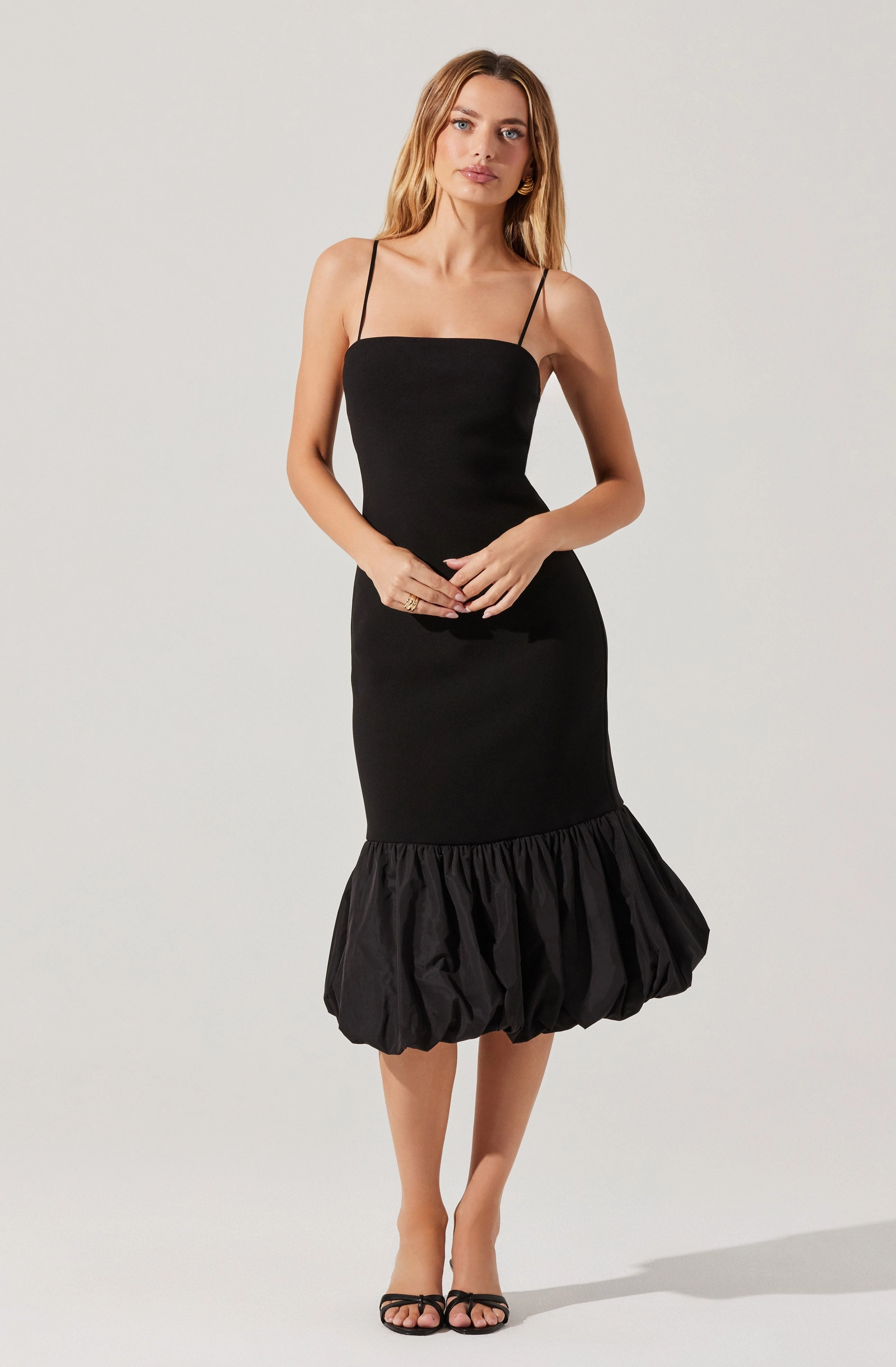 Smart Piece Lounge Outfit Brittnea Dress in Black