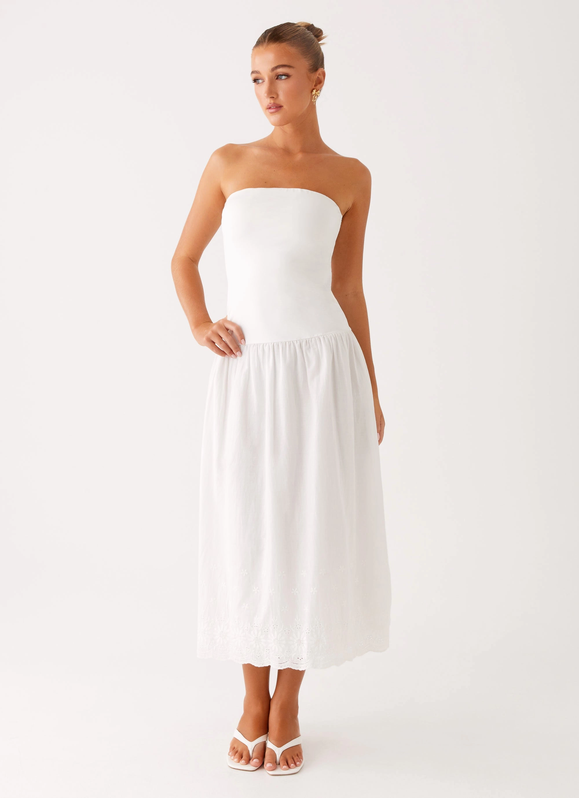 Comfort and style Cherry Skies Midi Dress - White