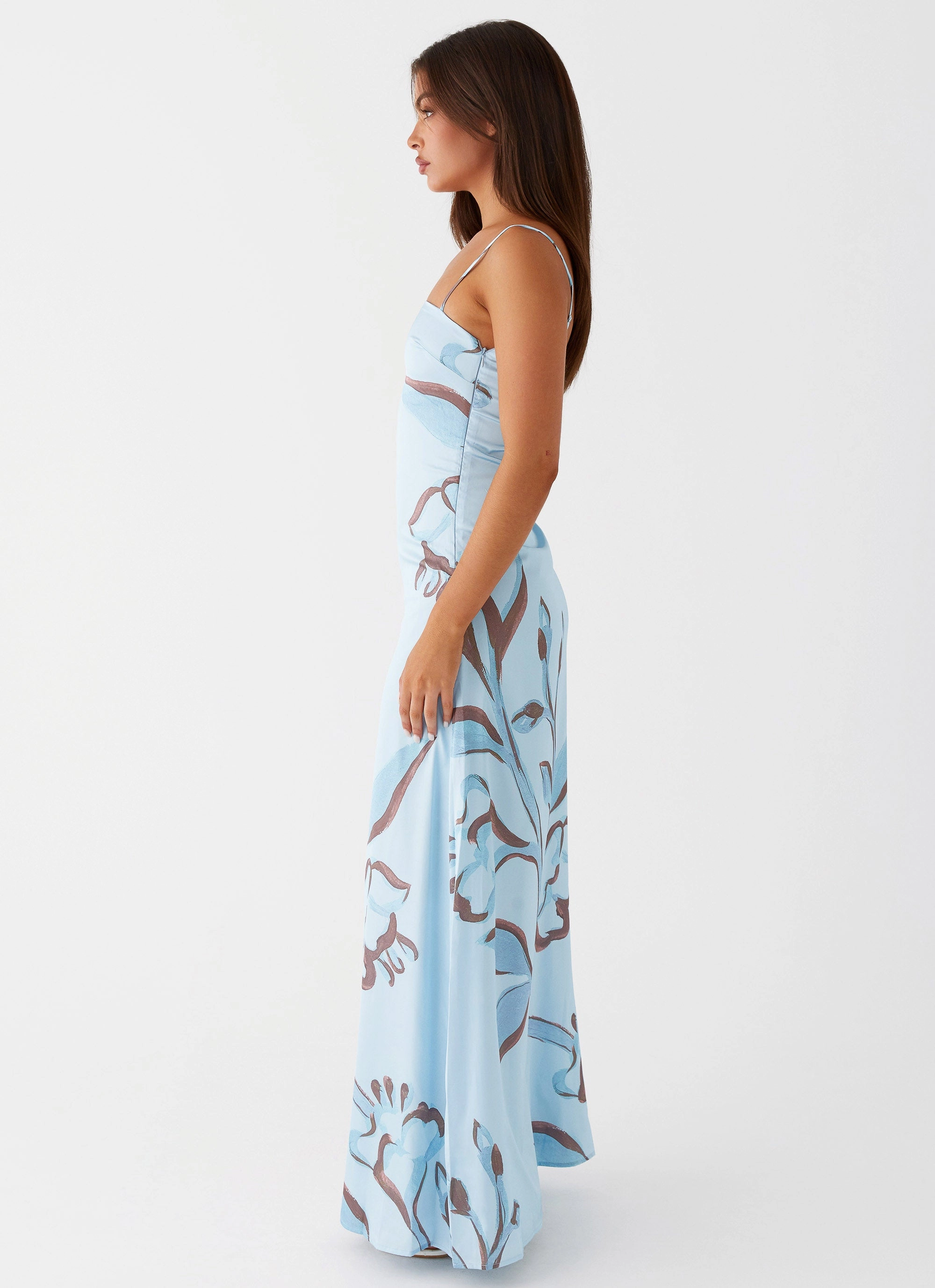 Aster Bloom Maxi Dress - Blue Floral Street-Style Trend Smart