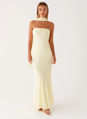 Under The Pagoda Maxi Dress - Yellow Hook-And-Eye