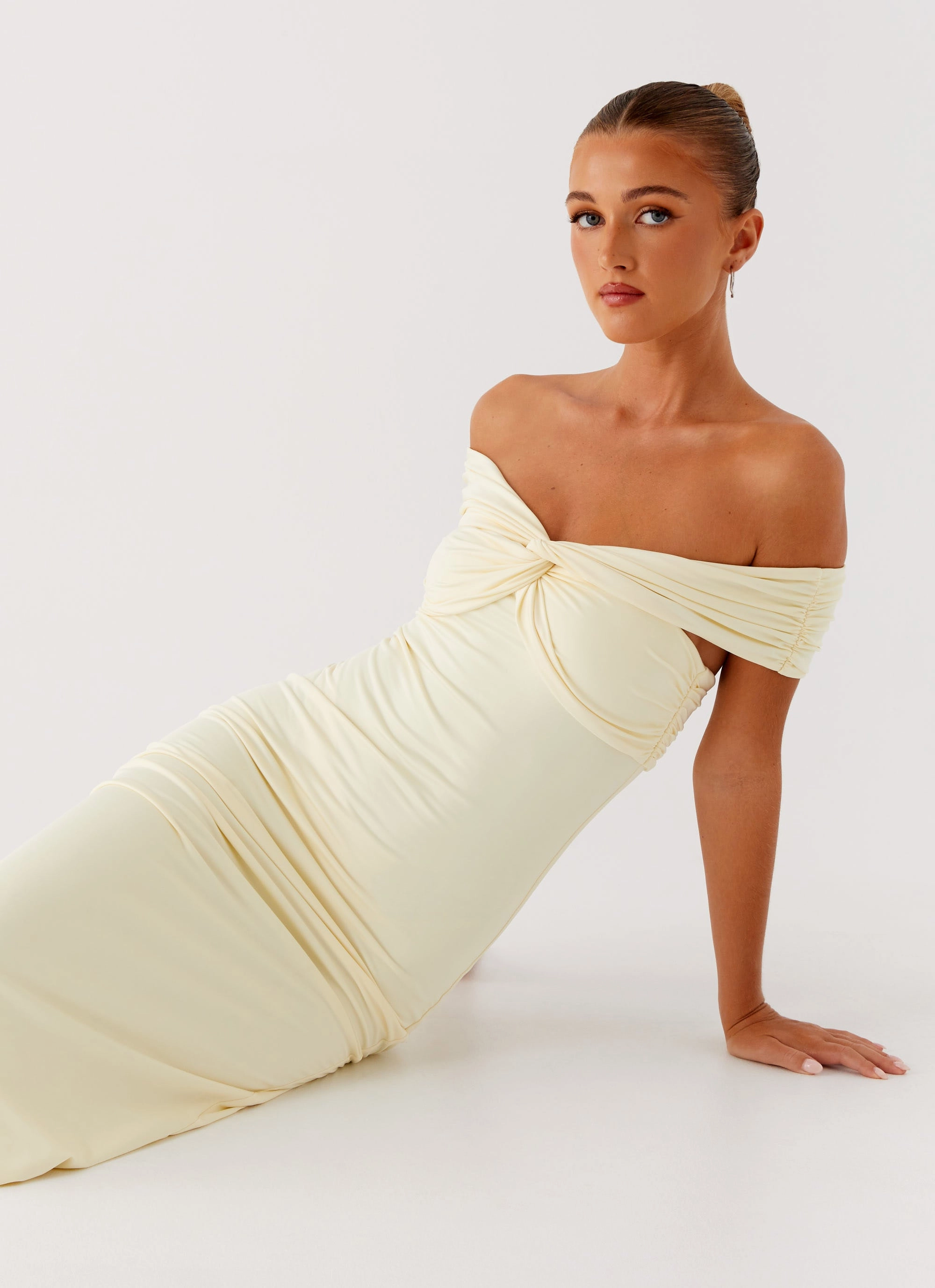 Countless Maxi Dress - Yellow Subtle Elegance Feminine Fit