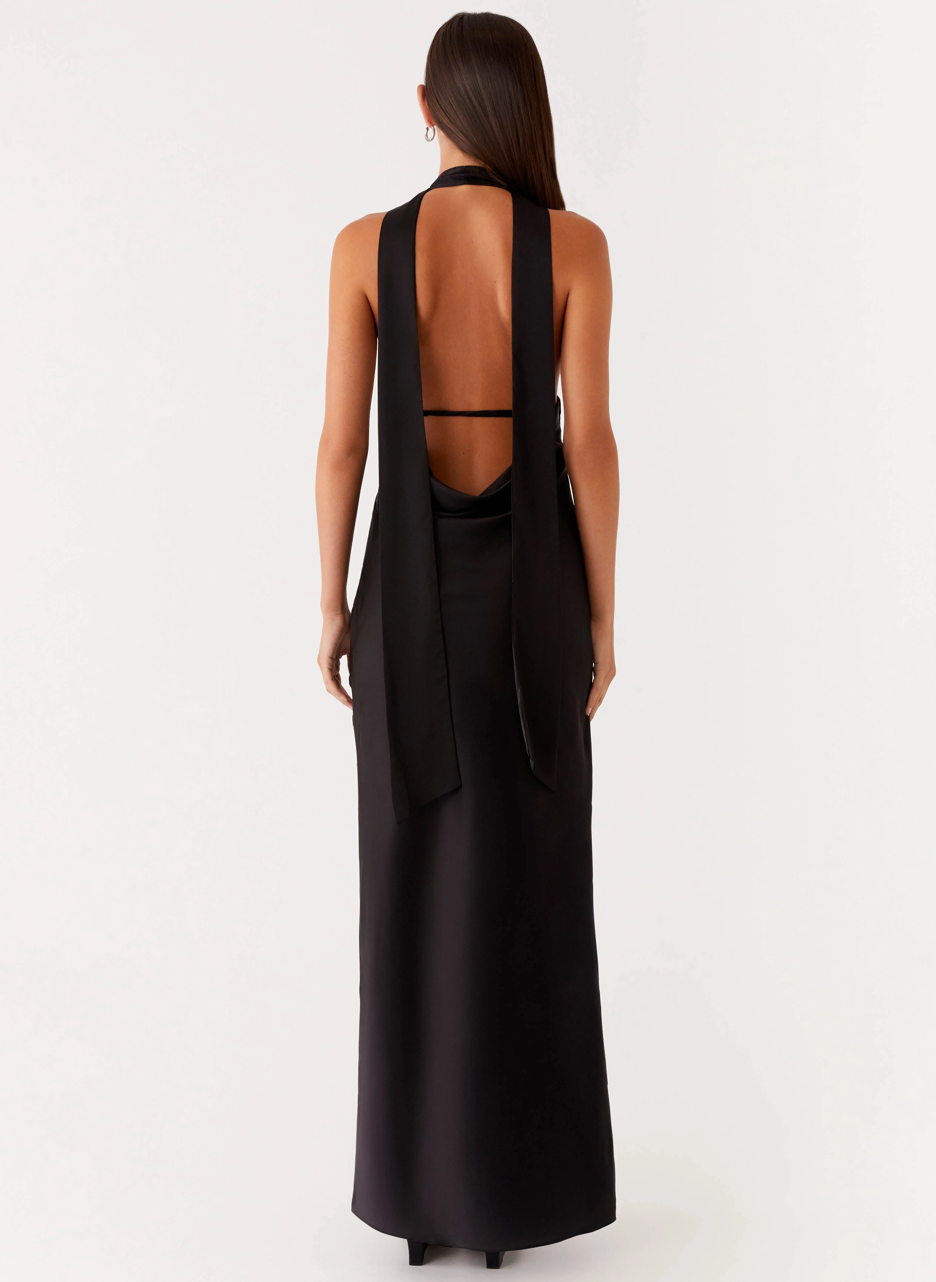 Elegant Piece Structured Fit Alicia Satin Halter Maxi Dress - Black