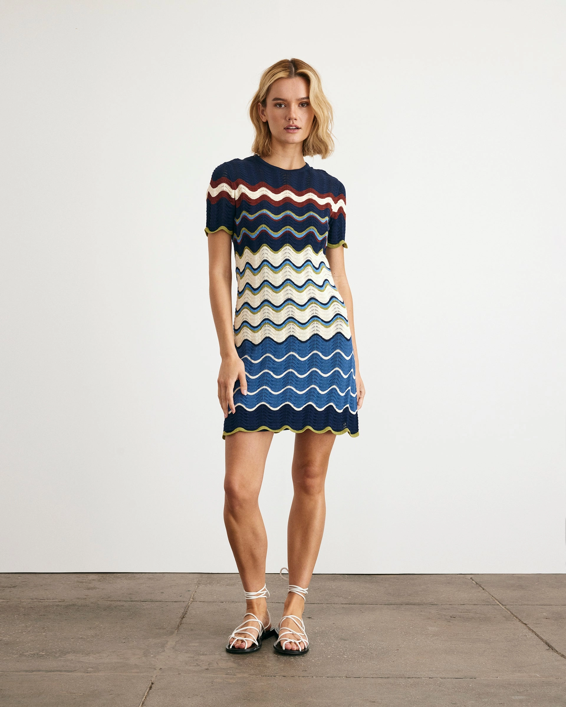 Short Leighton Dress Vibrant Style