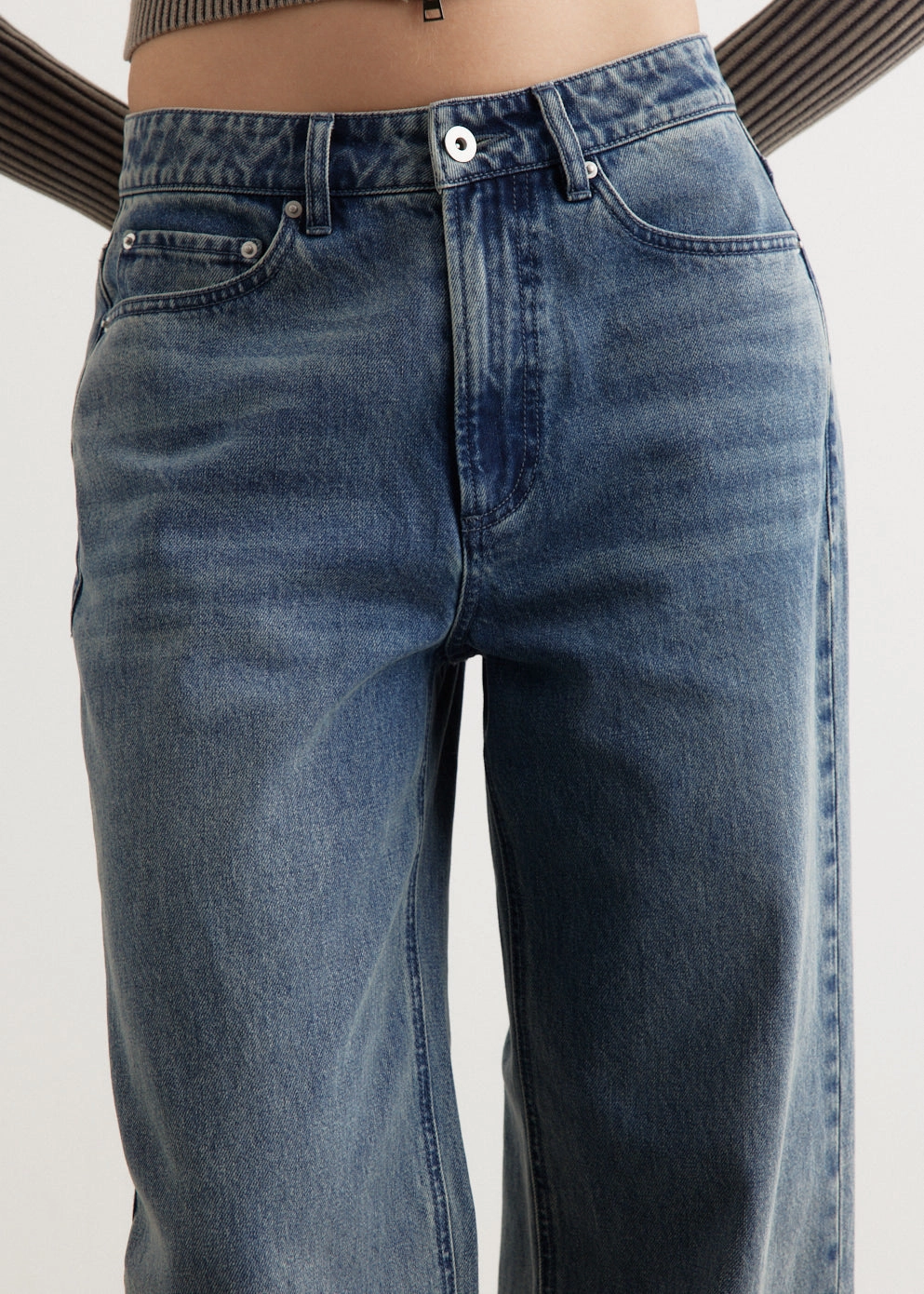 Everyday Fashion Lover Textured Smart Casual Road Trip Crash Baggy Jeans Cool Tone