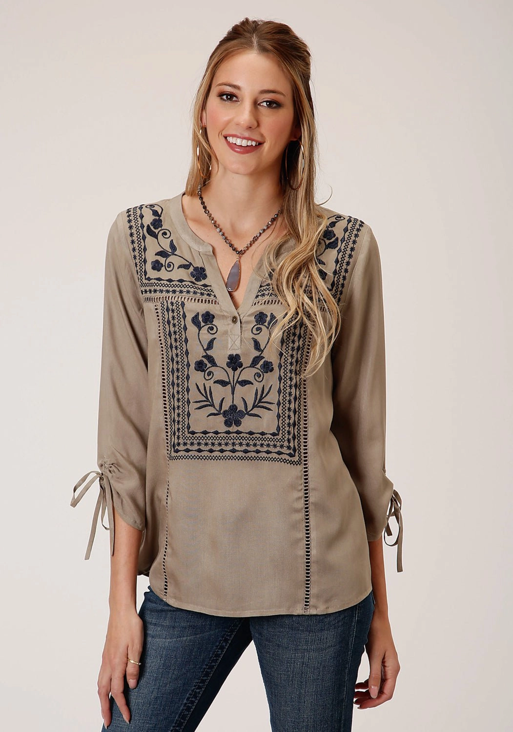 Urban Wear Roper Womens Green Rayon/Nylon Open Work S/S Blouse