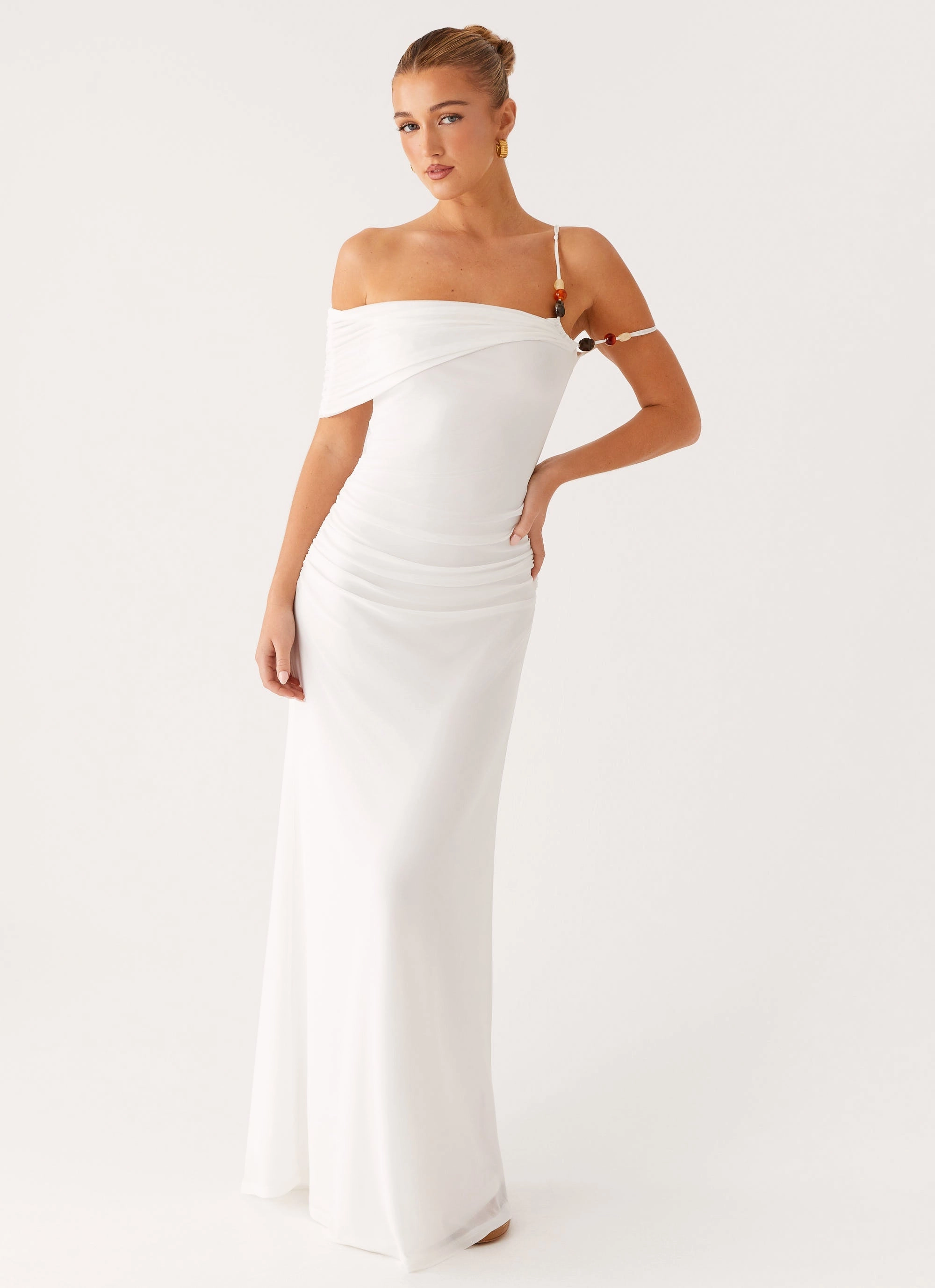 Conquer Maxi Dress - Off White Comfy Layers Leg-Lengthening