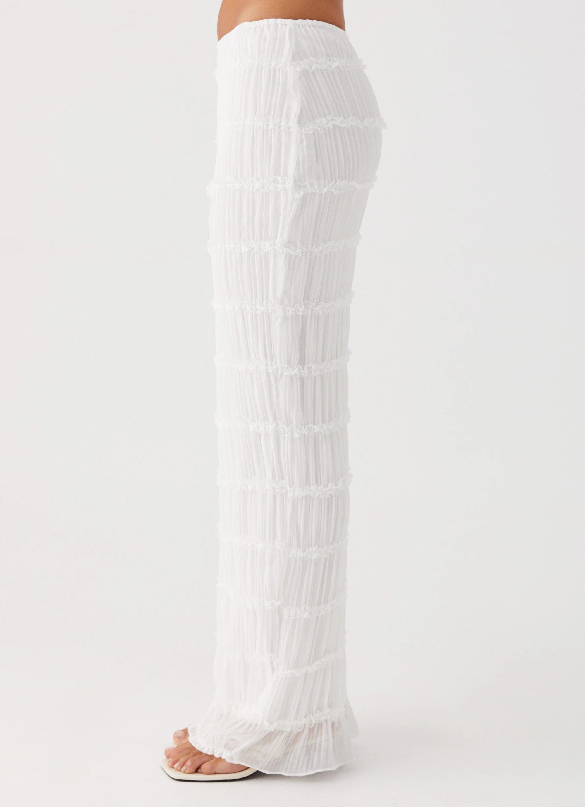 Fresh Style Holiday Travel Daydreaming Low Rise Maxi Skirt - White