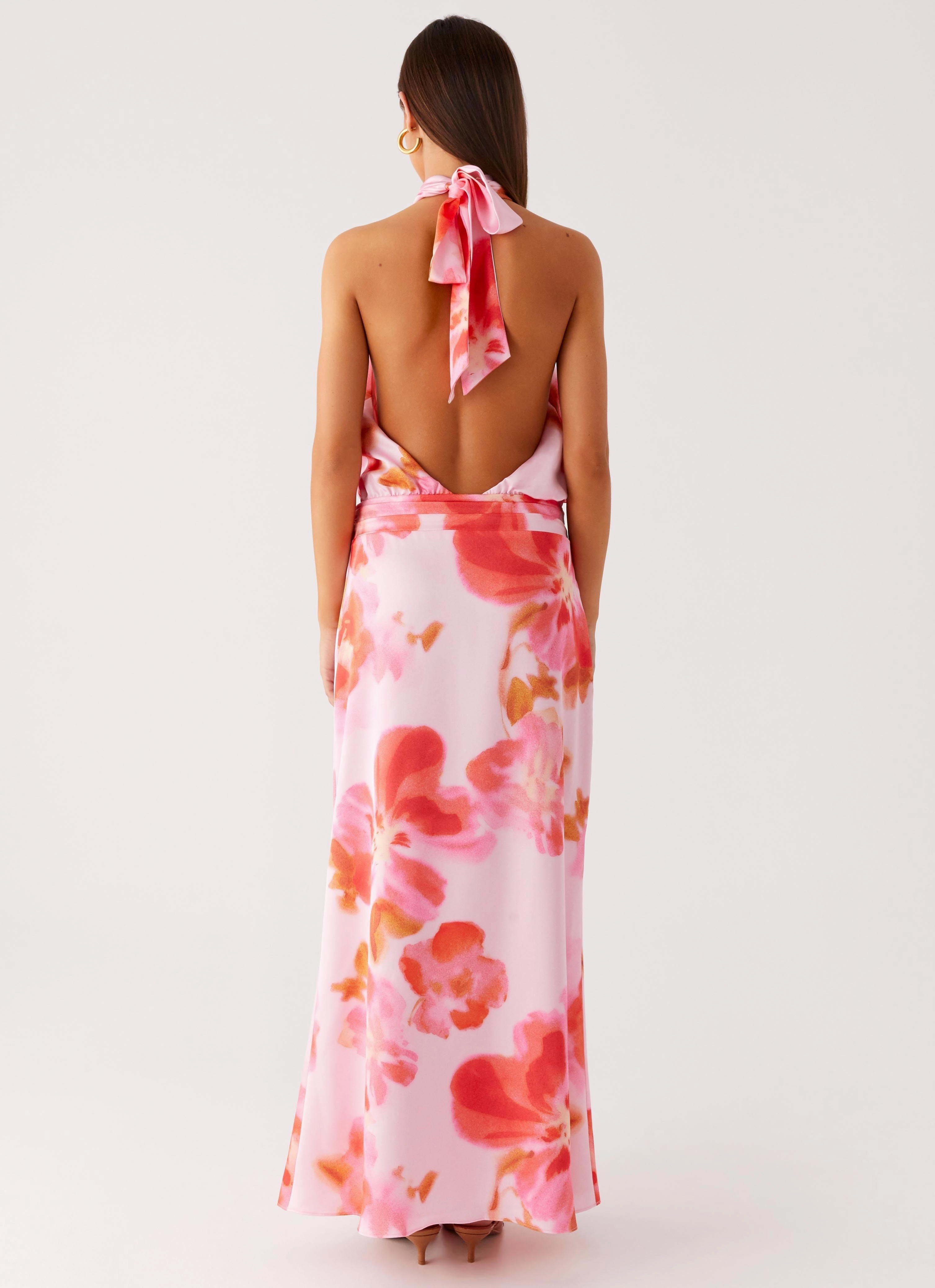 Raw-Hem Cozy Silhouette Diablo Backless Maxi Dress - Blushing Blossom