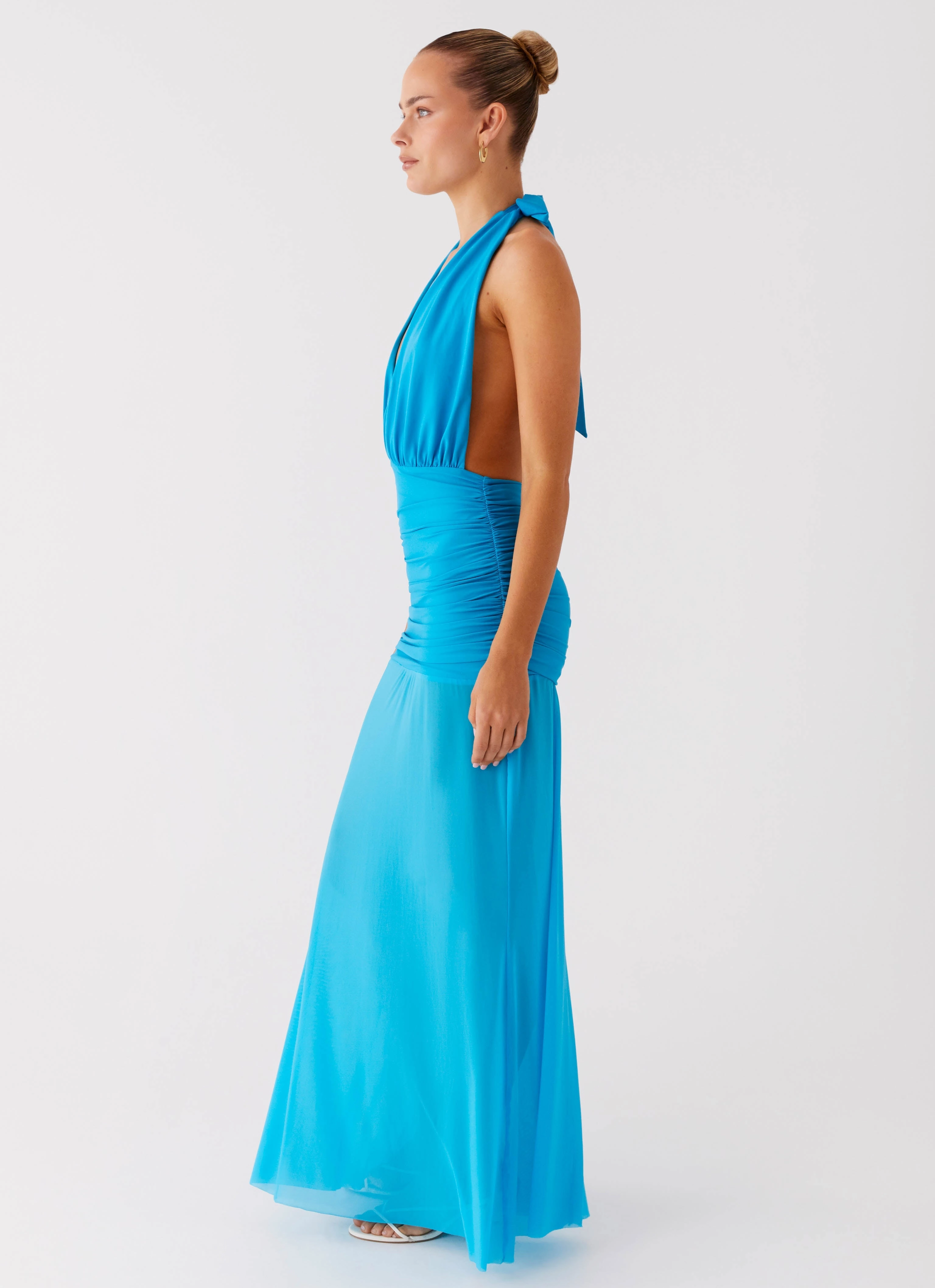 Flattering and Chic Dilemma Halter Maxi Dress - Turquoise Blue