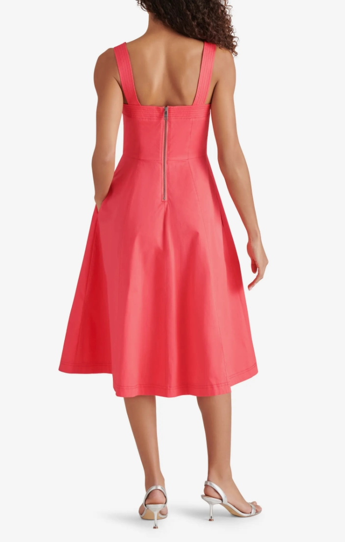 Airy Weave relaxed elegance Dolly Dress in Berry Red