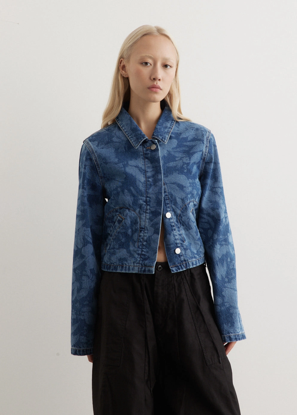 Reinforced Hems Sleek Layer Fit Dyno Jacket